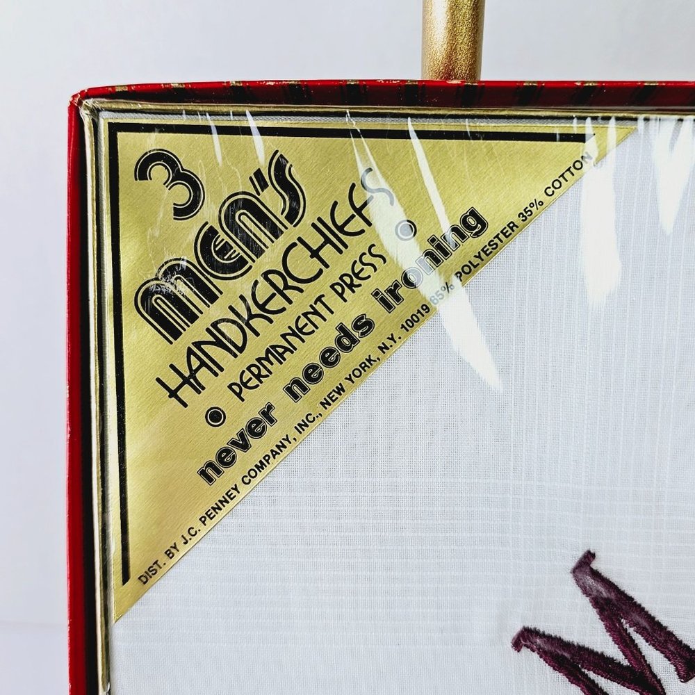 Men's Handkerchiefs Permanent Press, Monogram "M", Set of 3 - Picture 2 of 6